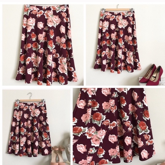 Floral burgundy midi skirt M - Picture 3 of 5